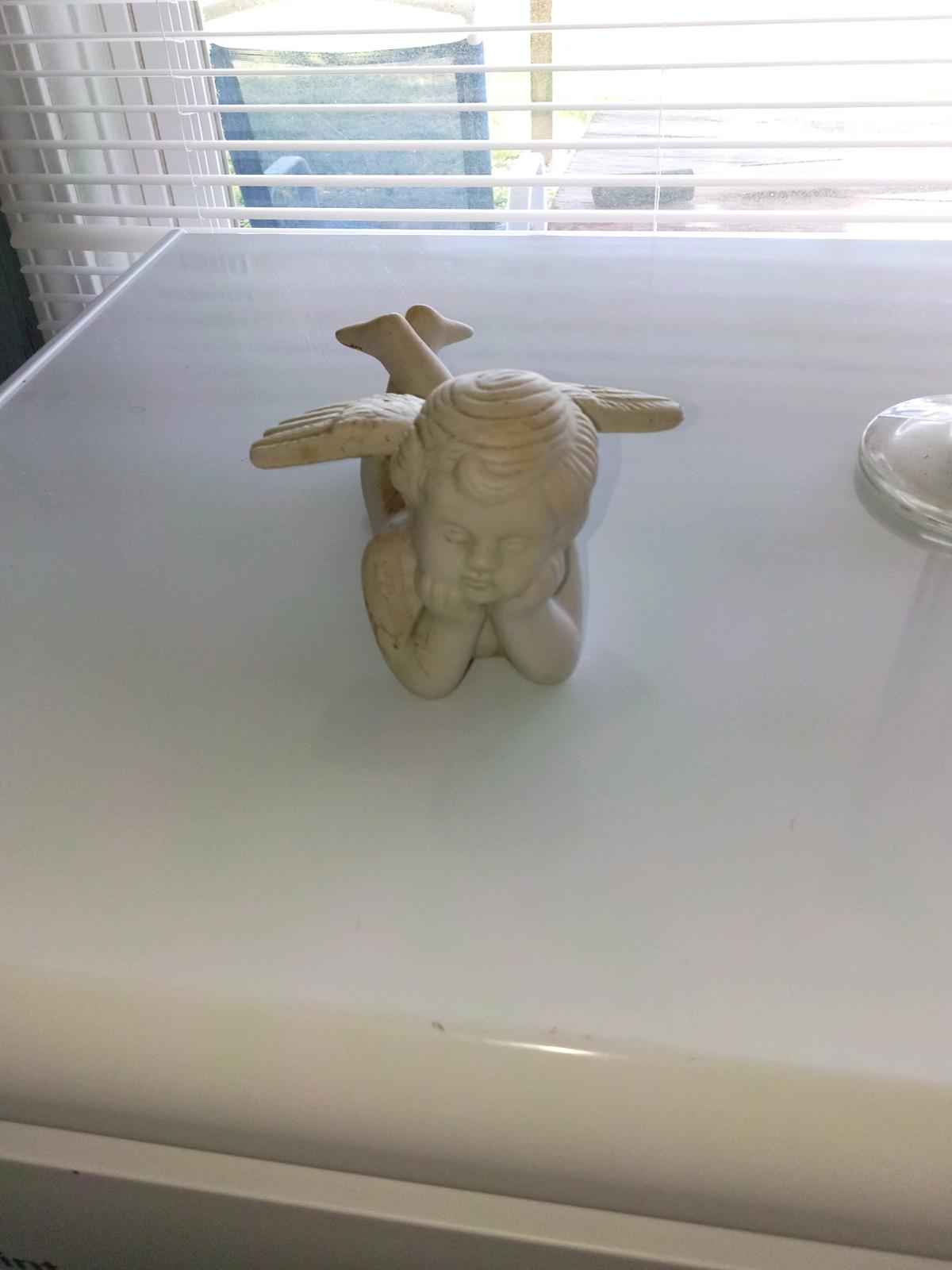 a cherub - Madison, Indiana - FleaMarketBay