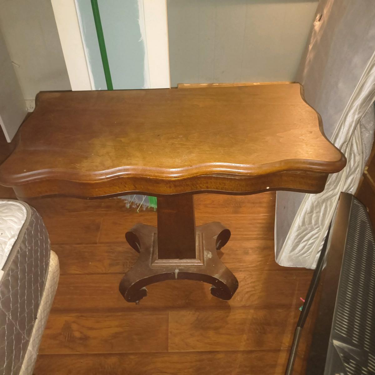 an antique top fold gaming card table - Westbrook, Maine - FleaMarketBay
