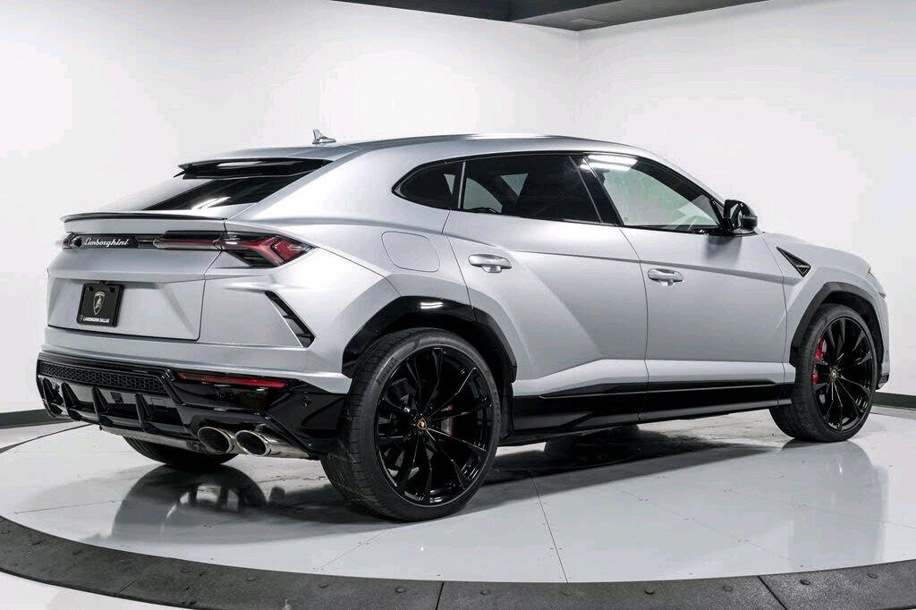 2022 Lamborghini PNT Urus AWD - Bethel, Delaware - FleaMarketBay