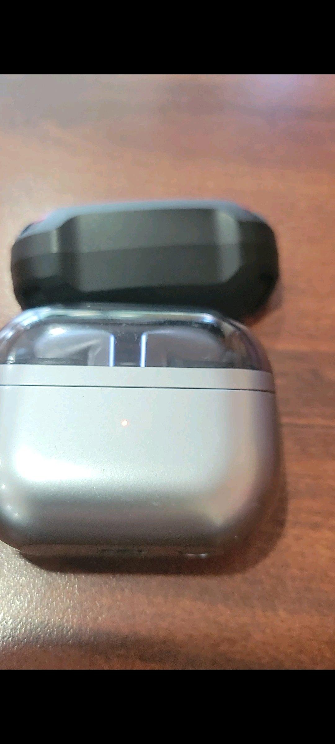 Samsung Galaxy Buds 3 Pro - Jamaica, New York - FleaMarketBay
