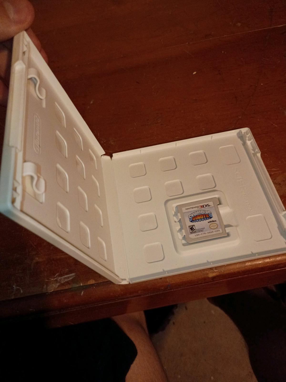 Skylanders giant for 3ds - Powder Springs, Georgia - FleaMarketBay