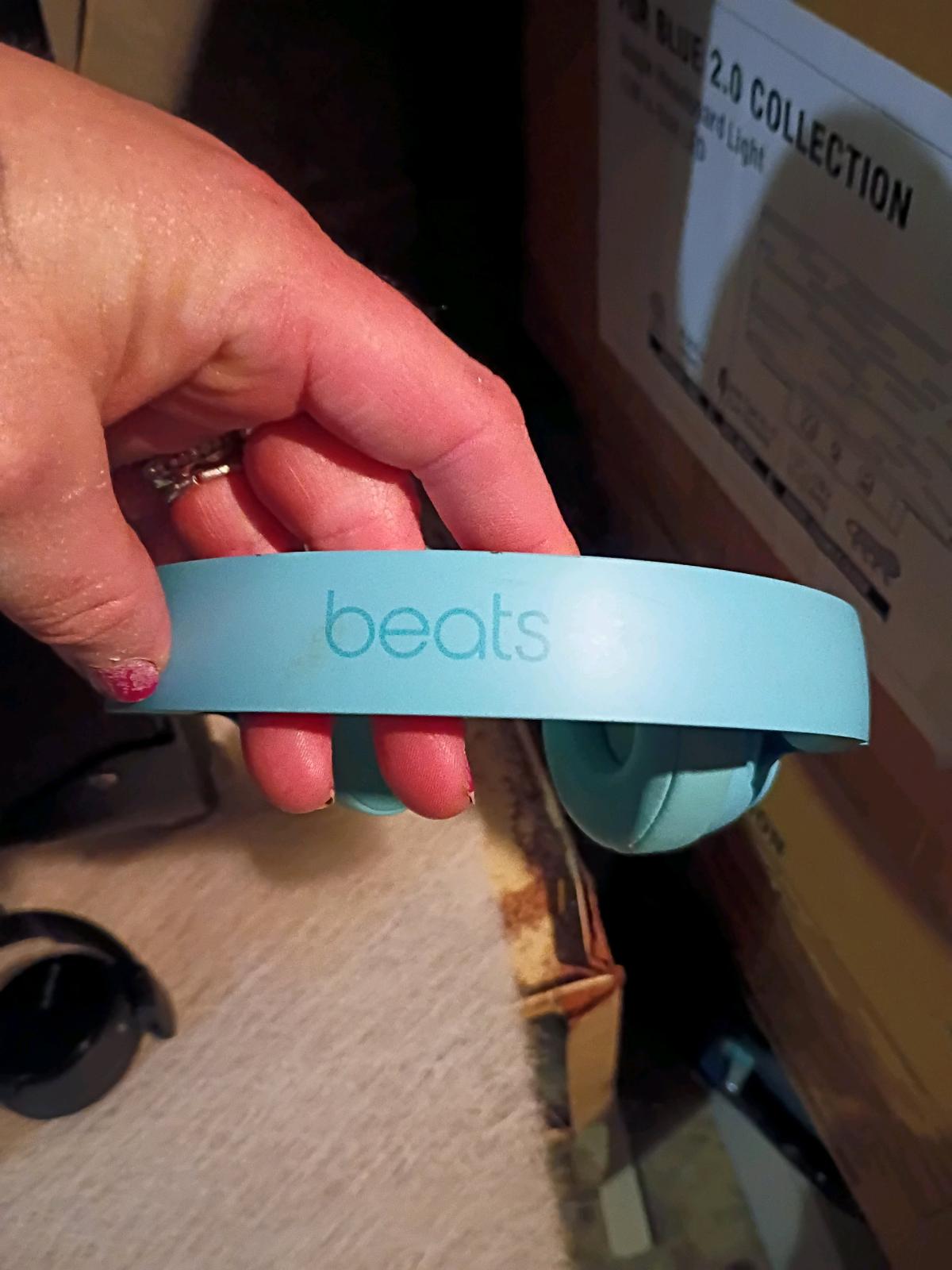 beats blue - Abilene, Texas - FleaMarketBay