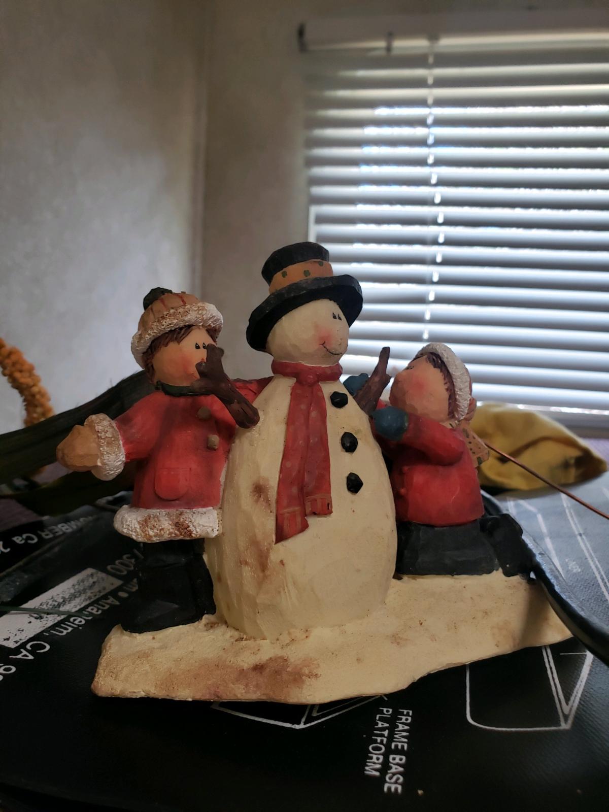 Christmas decorations - Juneau, Wisconsin - FleaMarketBay