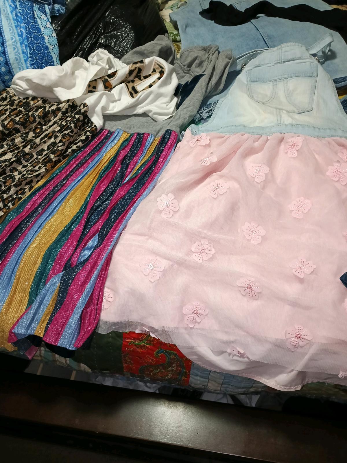 clothing for girl big bag - Greenville, South Carolina - FleaMarketBay