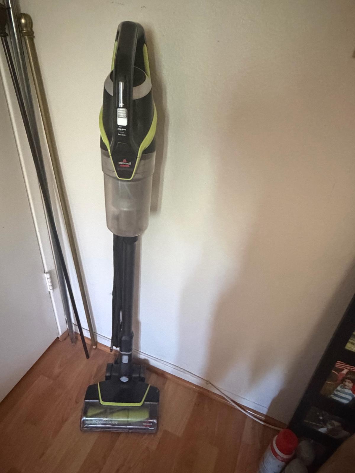 vacuum - Glendale, California - FleaMarketBay