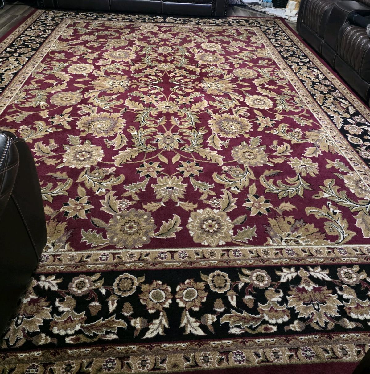 Rug Color RedBlch Kashan  Size 9f10 in   x13ft2in - Winston Salem, North Carolina - FleaMarketBay
