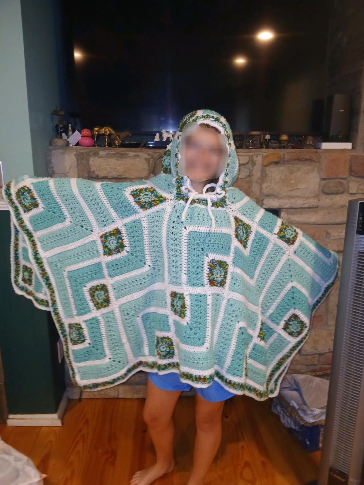 hand made hoodie - Andalusia, Alabama - FleaMarketBay