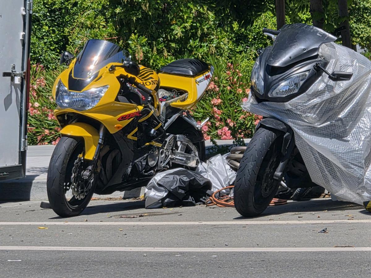 2000  c b r 929 honda - Fremont, California - FleaMarketBay