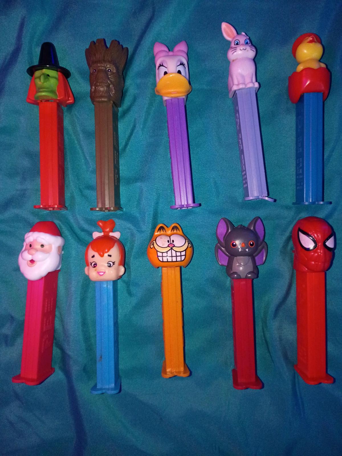 10 pez dispensers - Tomah, Wisconsin - FleaMarketBay