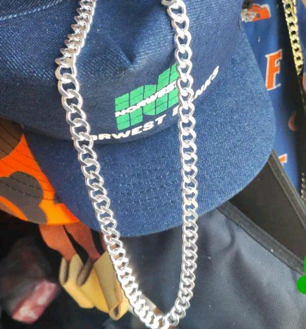 Brand New 9mm 925 Silver Cuban Link 22 Inches Long 925 - Grayson, Georgia - FleaMarketBay