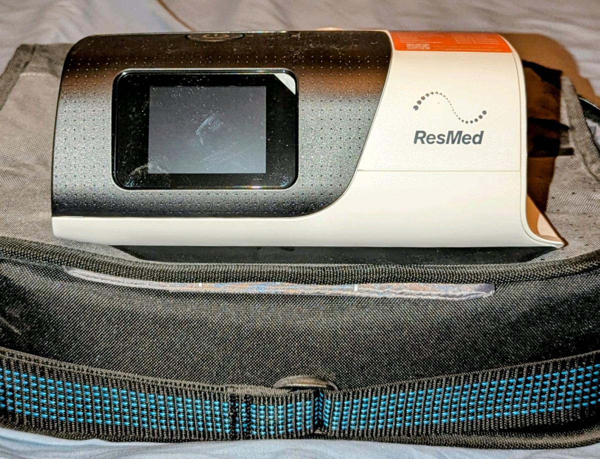 RESMED AIR SENSE 11 AUTOSET CPAP MACHINE BRAND NEW - Apple Valley, California - FleaMarketBay