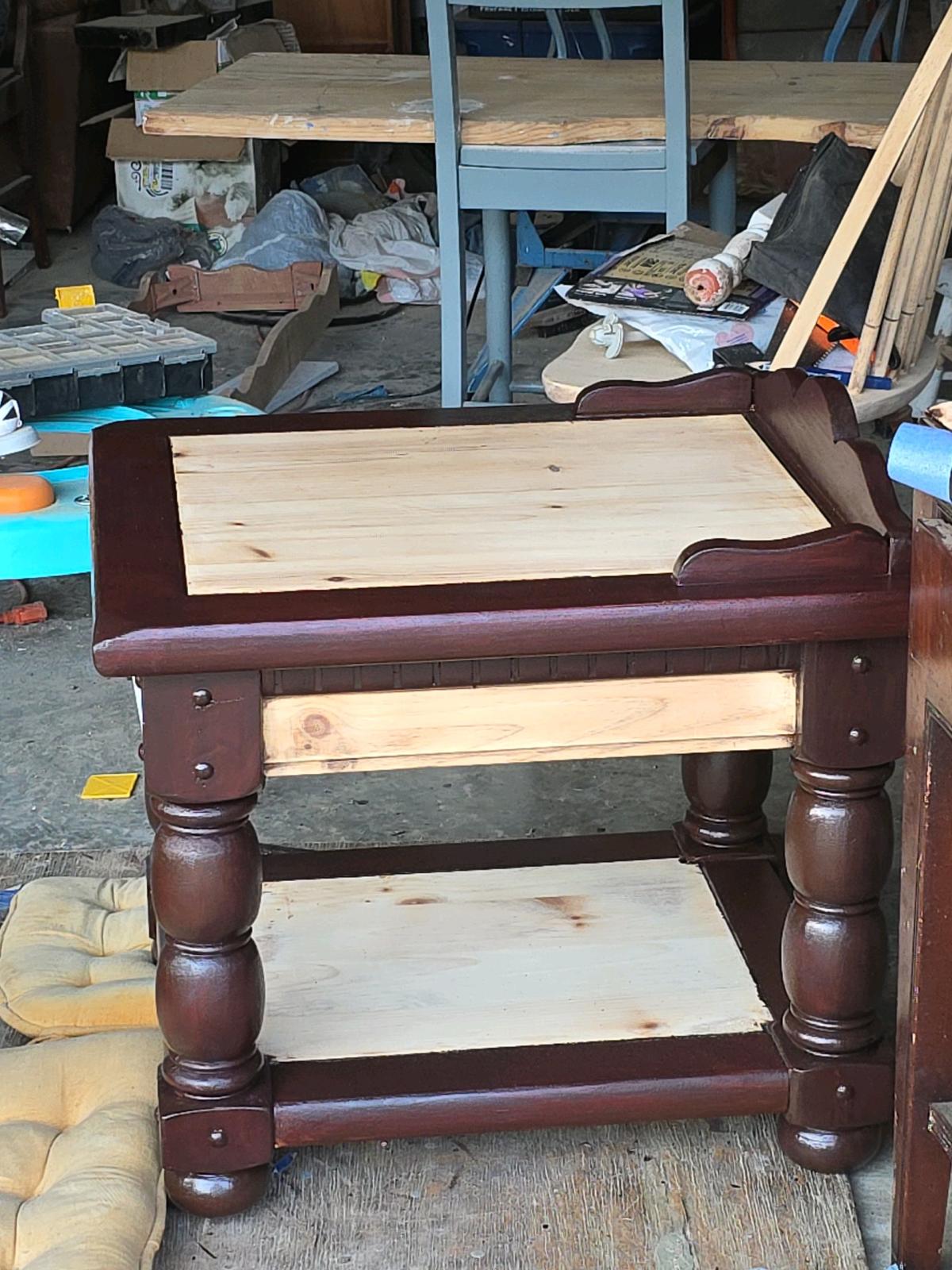 couch side table two colors dark and light - Adamsville, Alabama - FleaMarketBay