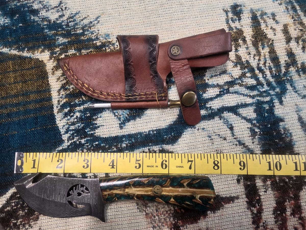 On Etsy look up stitchesansteele have great dealsTitanKnives - Points, West Virginia - FleaMarketBay