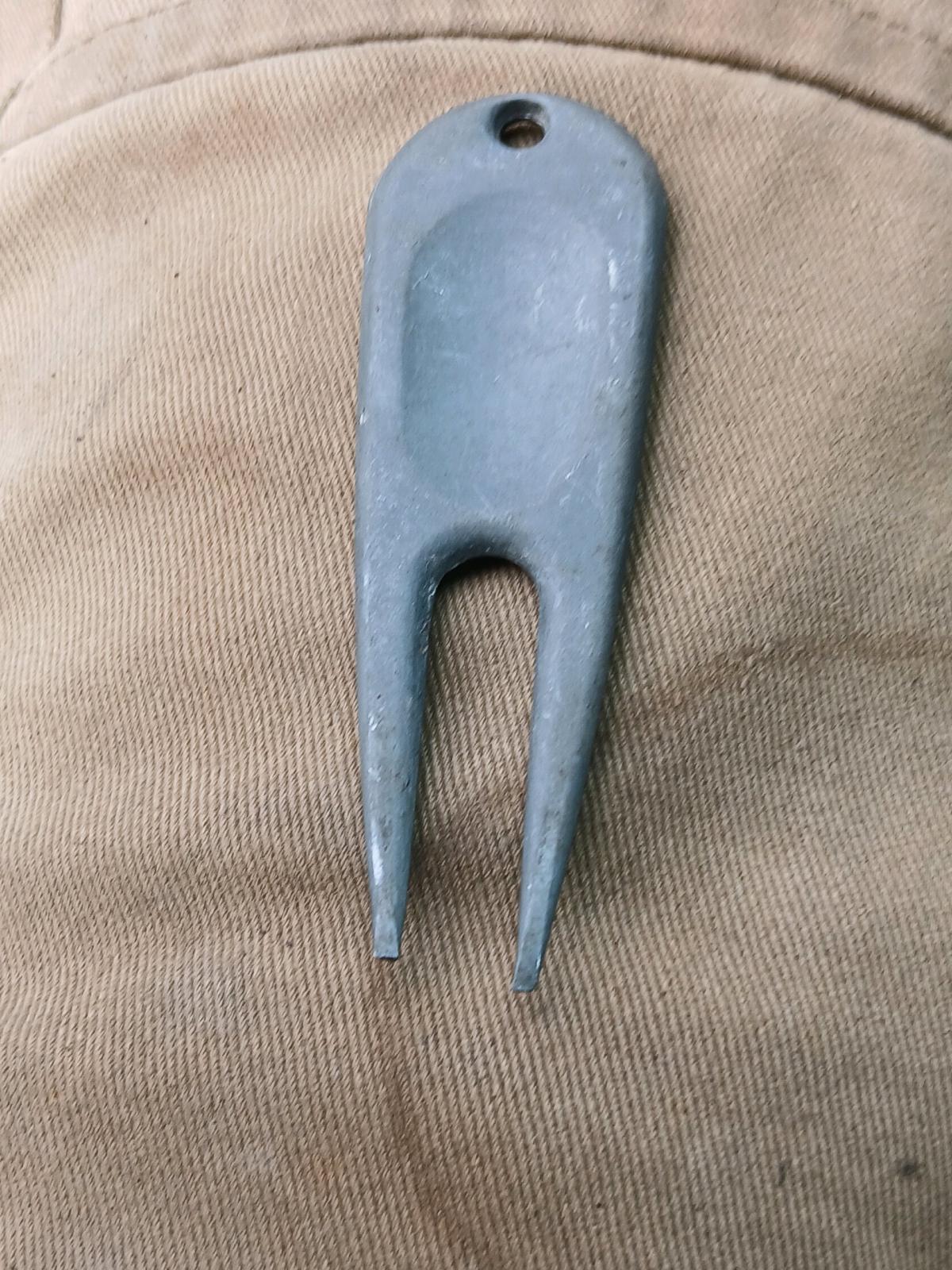 Vintage Shear Line Golf Divot Tool - Milan, Missouri - FleaMarketBay