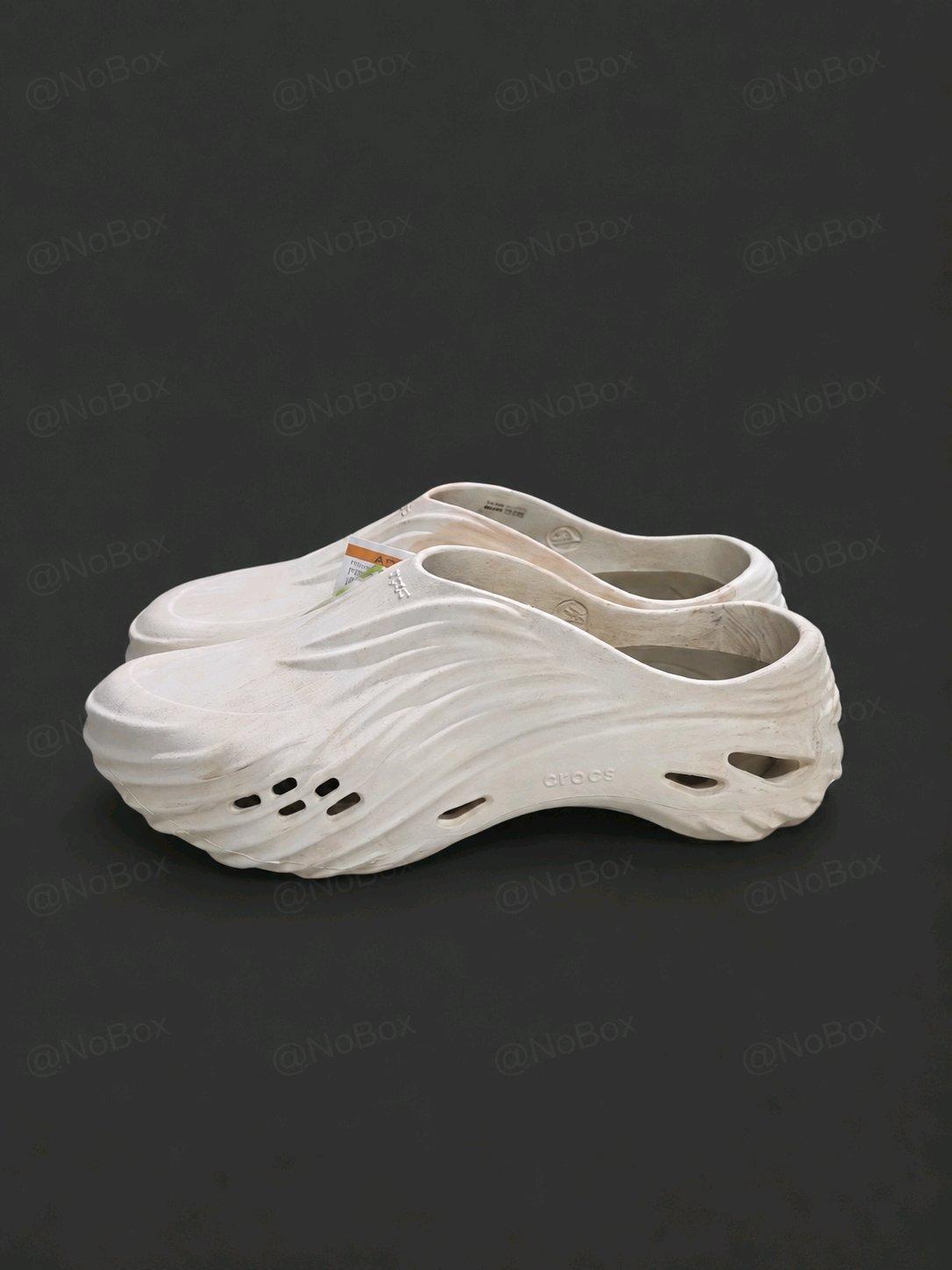 Crocs Echo Wave - El Cajon, California - FleaMarketBay