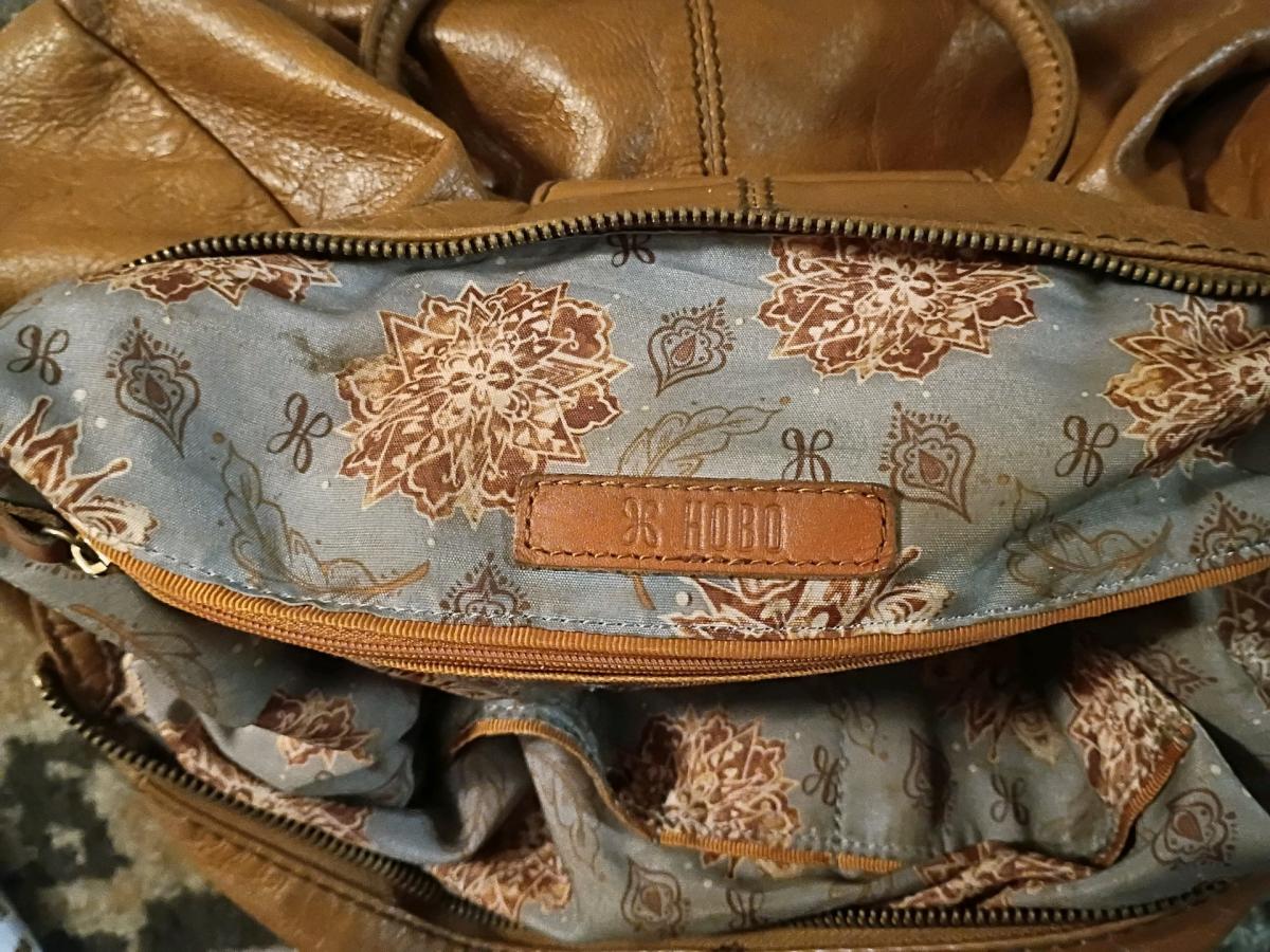 hobo purse - Gulf Breeze, Florida - FleaMarketBay