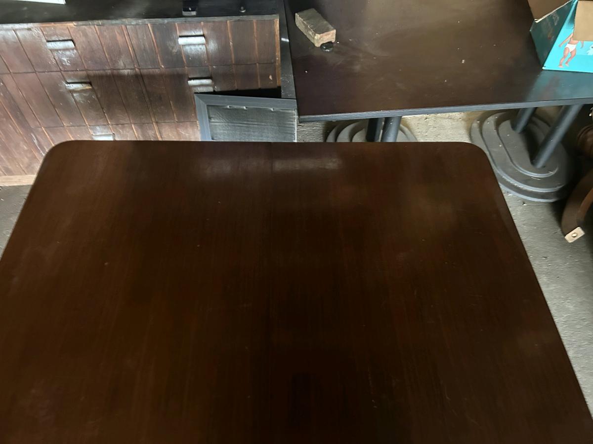 kitchen table - Madison, Indiana - FleaMarketBay