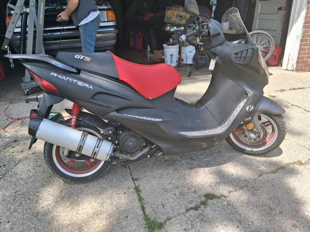 scooter - Grelton, Ohio - FleaMarketBay