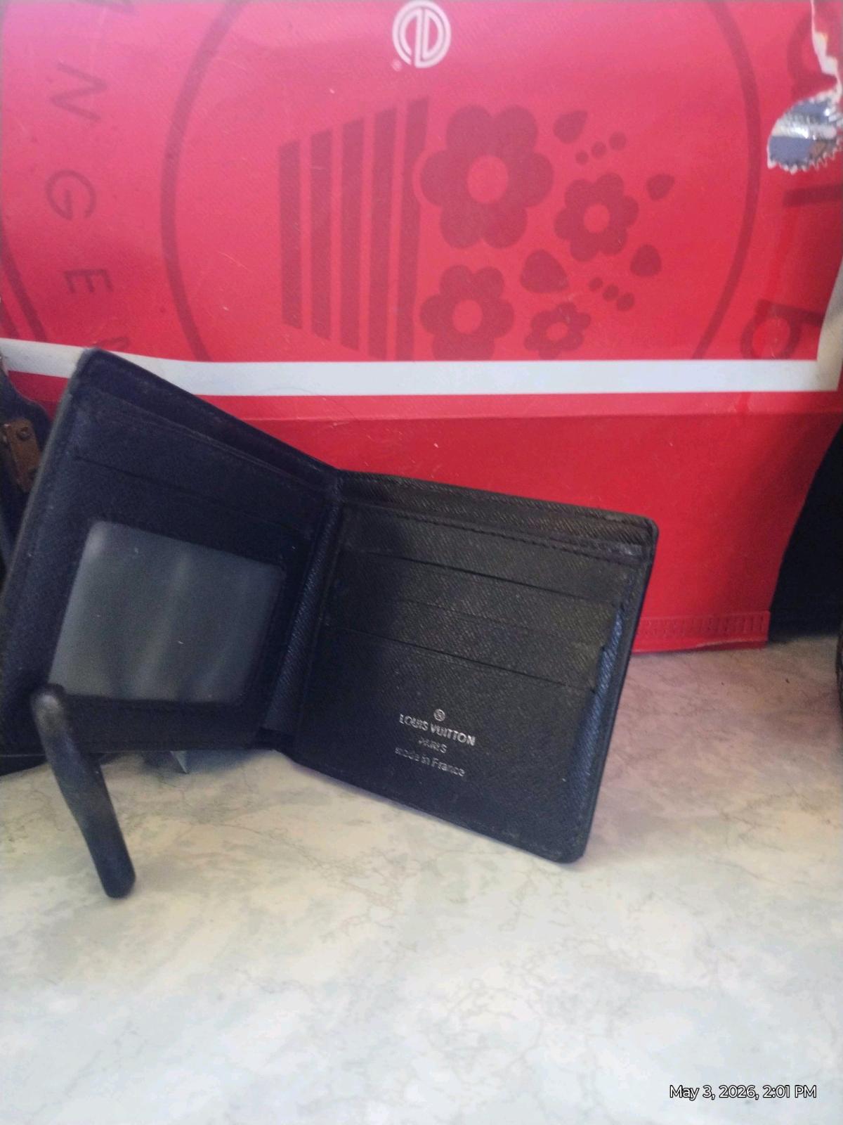 Black Epi Leather Card Photo ID Holder - Arlington, Texas - FleaMarketBay