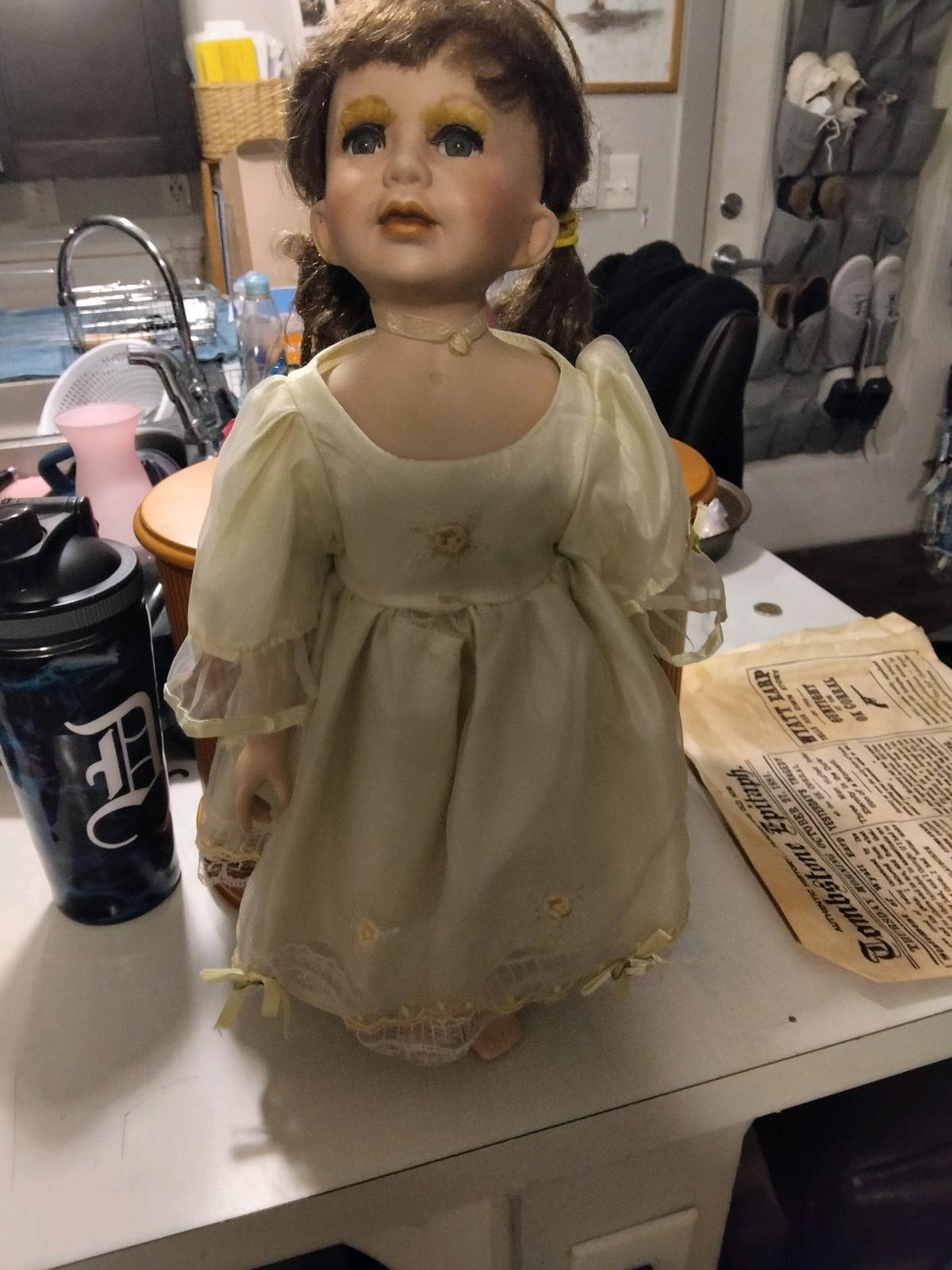 antique porcelain dolls - Grand Rapids, Michigan - FleaMarketBay