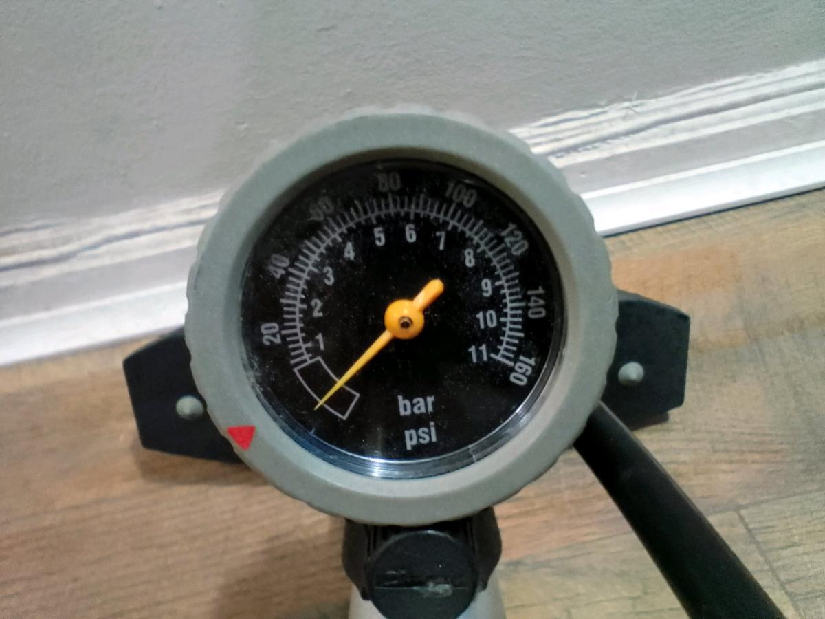 Venzo High Pressure Bicycle Pump - Salt Lake City, Utah - FleaMarketBay