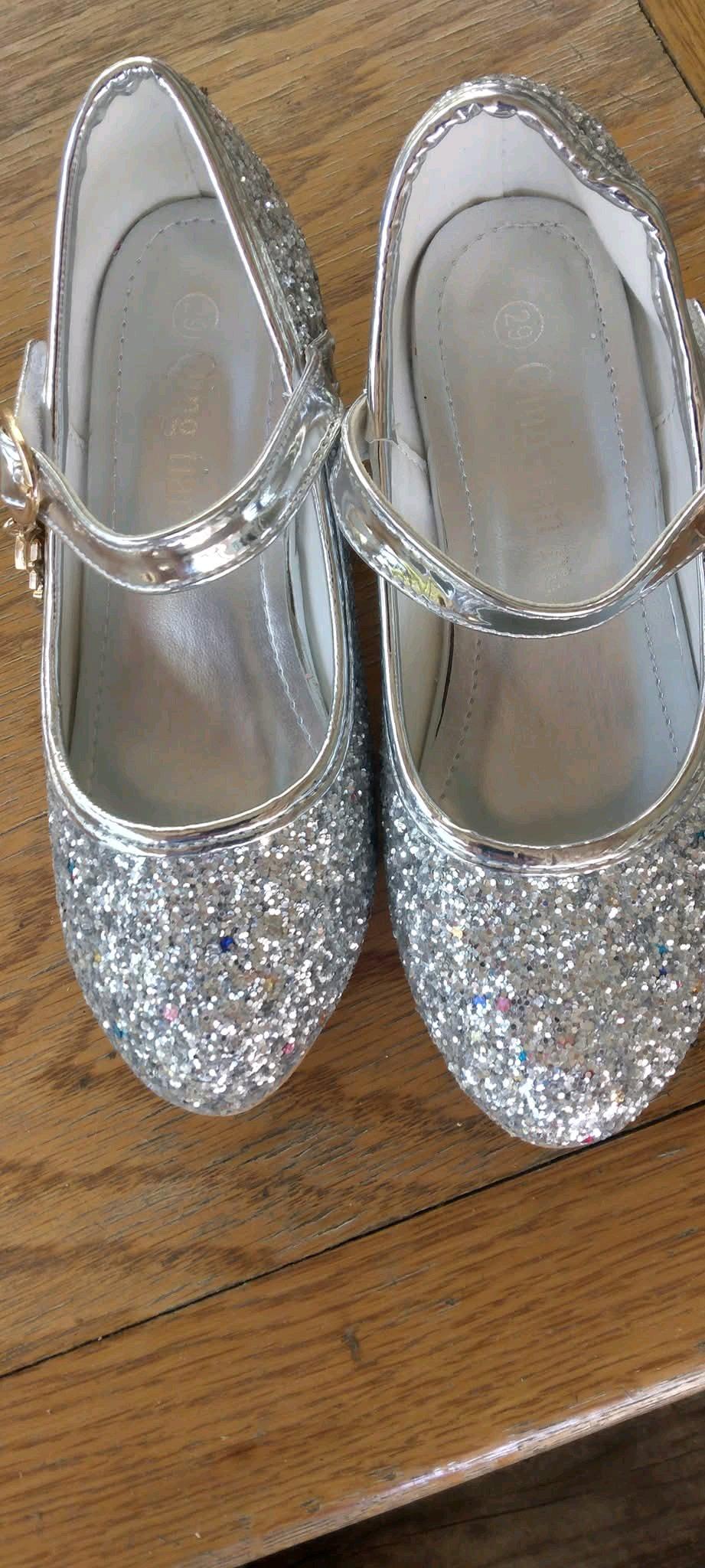 Both dresses are a size 8 and 13 shoes - Moulton, Alabama - FleaMarketBay
