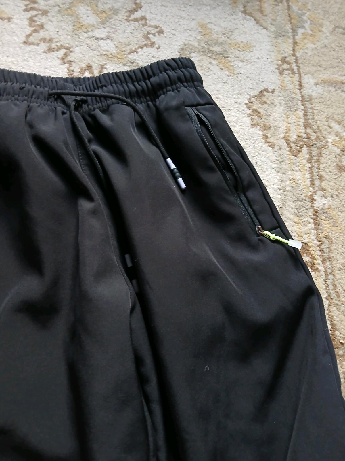 black sweatpants two zipper pocket - Far Rockaway, New York - FleaMarketBay