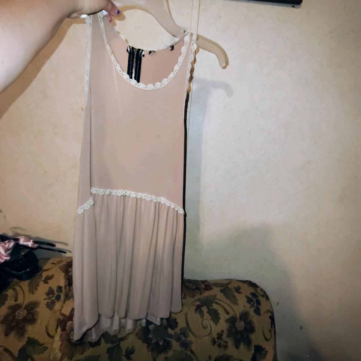 cute ladies top size L - Shelby, Alabama - FleaMarketBay