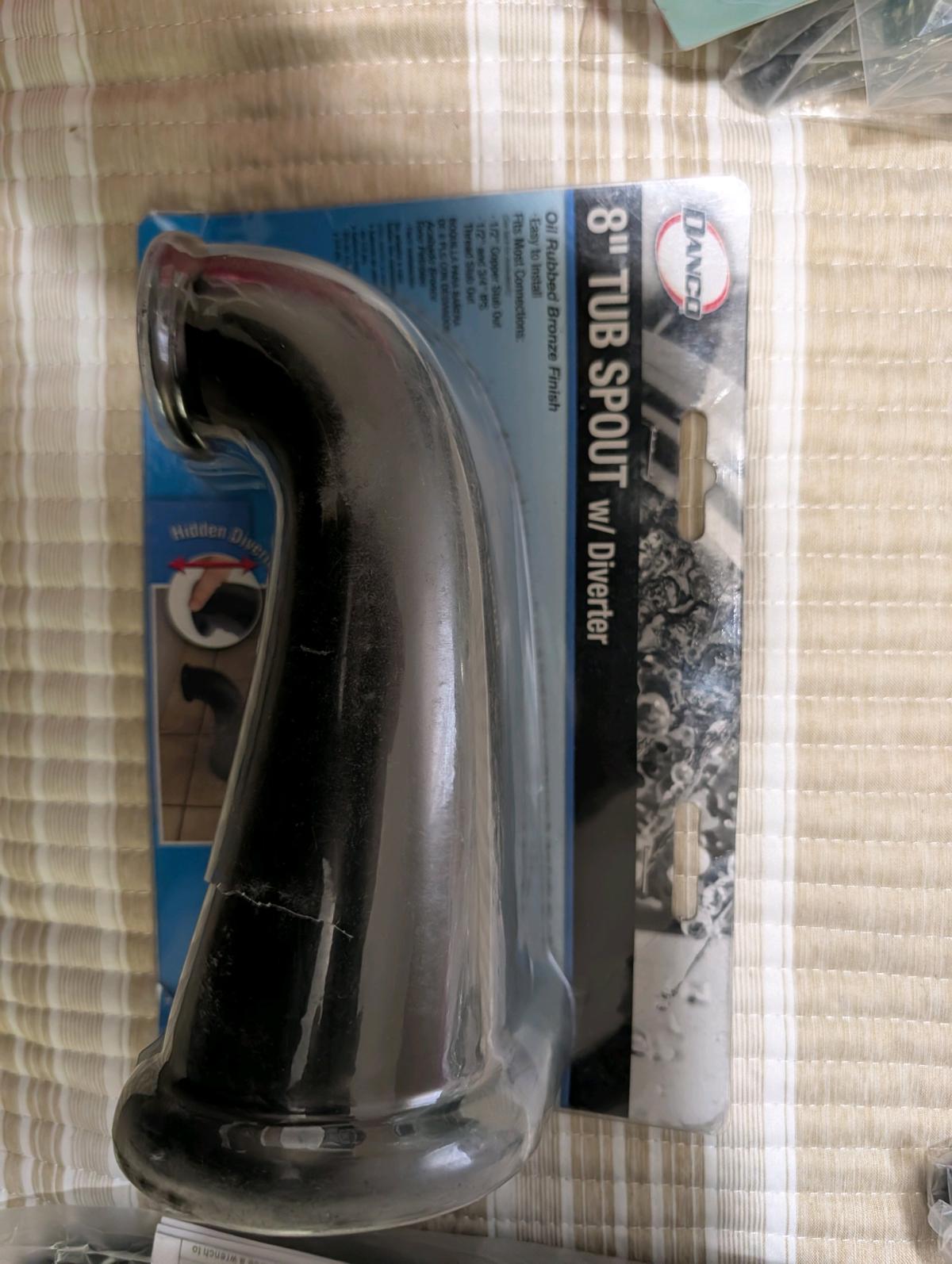 8 inch tub spout - Saint Louis, Missouri - FleaMarketBay