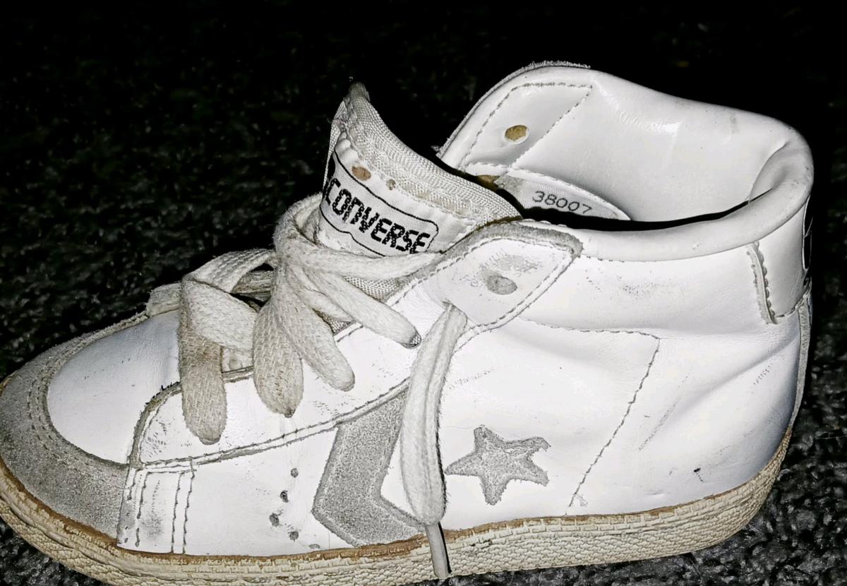 2 Vintage pairs of tennis shoes CONVERSE NIKE - Centerville, Indiana - FleaMarketBay