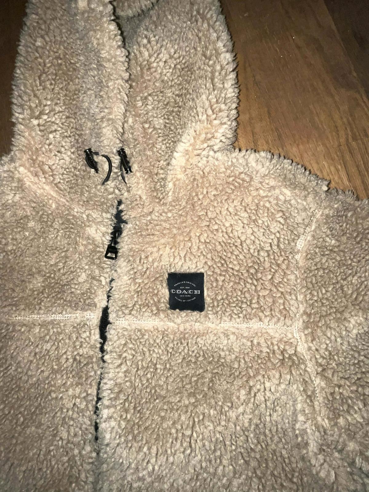 Coach Premium Tonal Sherpa Luxury Zip Hoodie - Hermiston, Oregon - FleaMarketBay