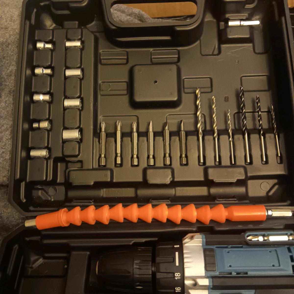 Cordless Power Drill - Fresno, California - FleaMarketBay