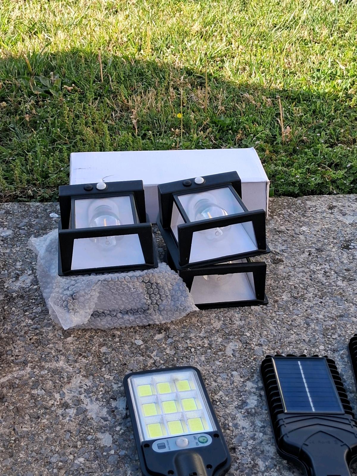 solar light - Murfreesboro, Tennessee - FleaMarketBay