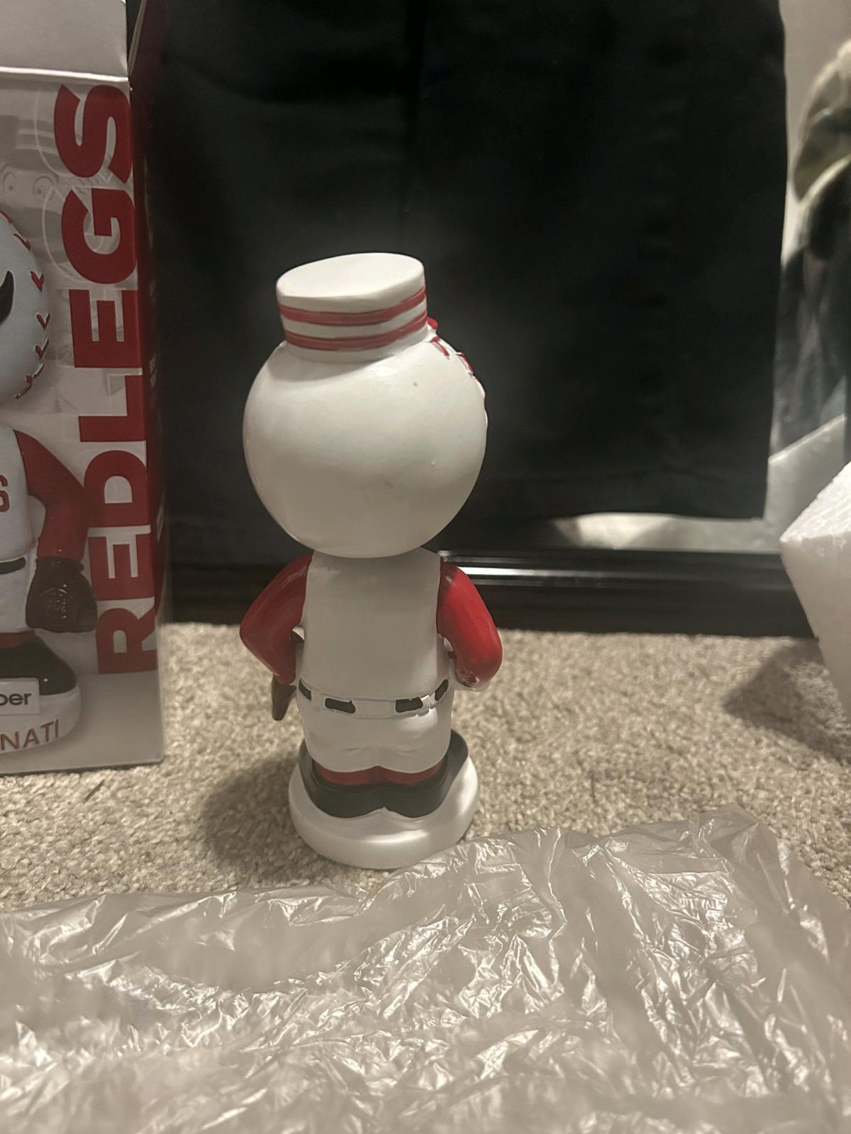 res bobblehead - Madison, Indiana - FleaMarketBay