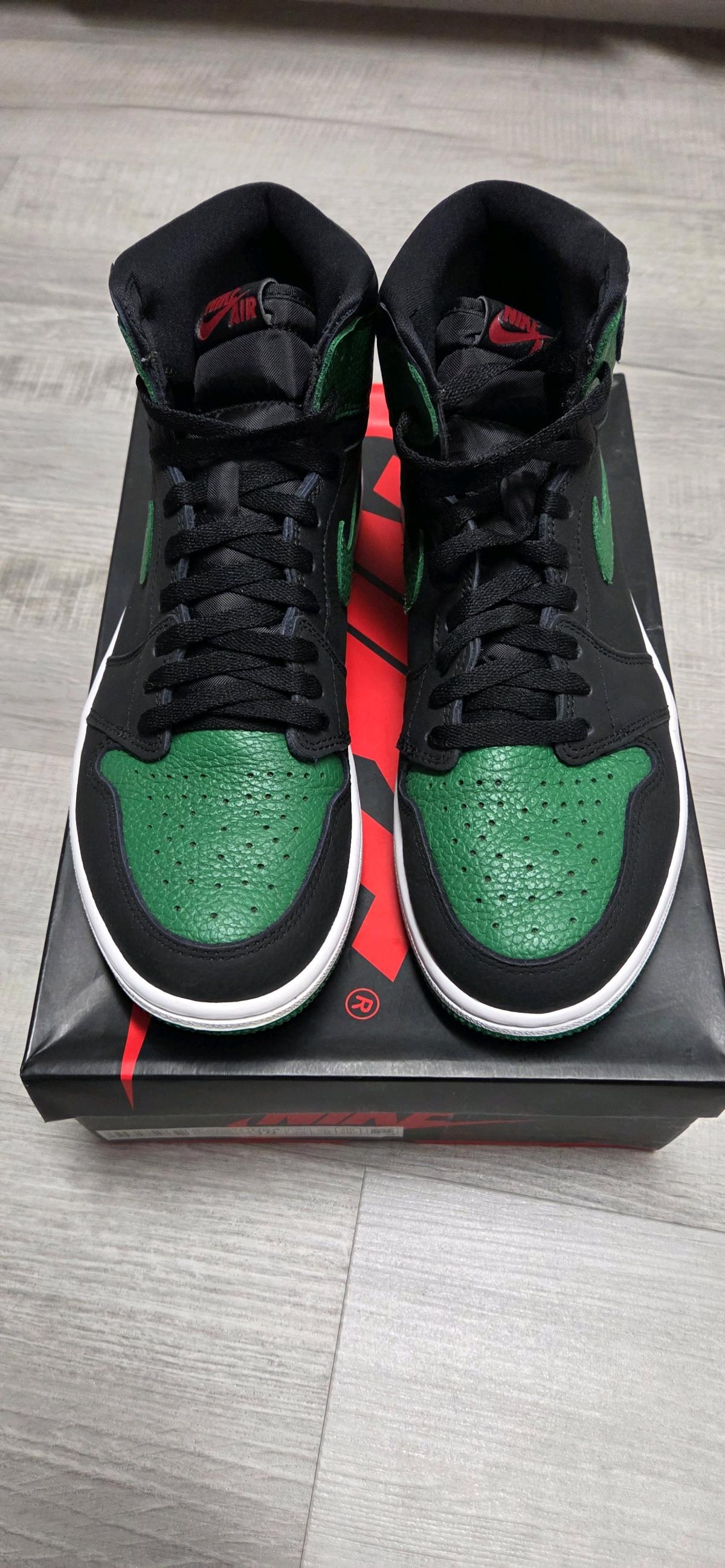 Jordan 1 Pine Green Black - Holiday, Florida - FleaMarketBay