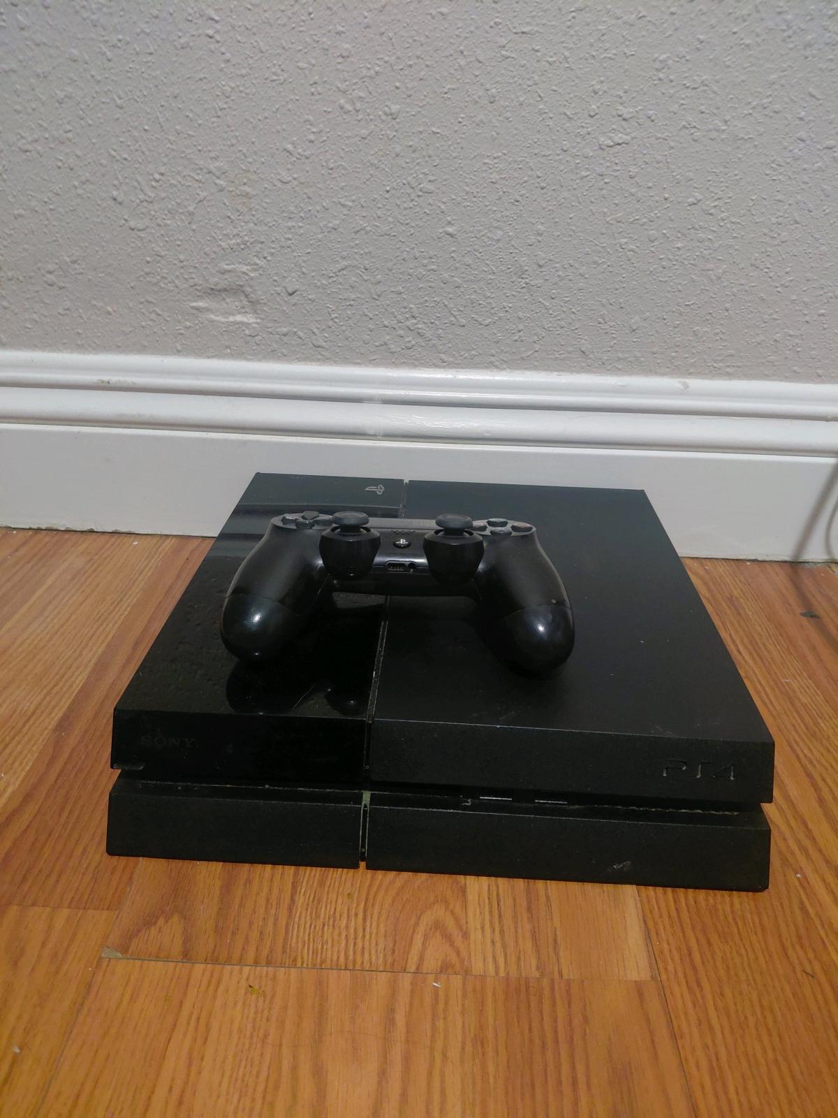Playstation 4 - Las Vegas, Nevada - FleaMarketBay