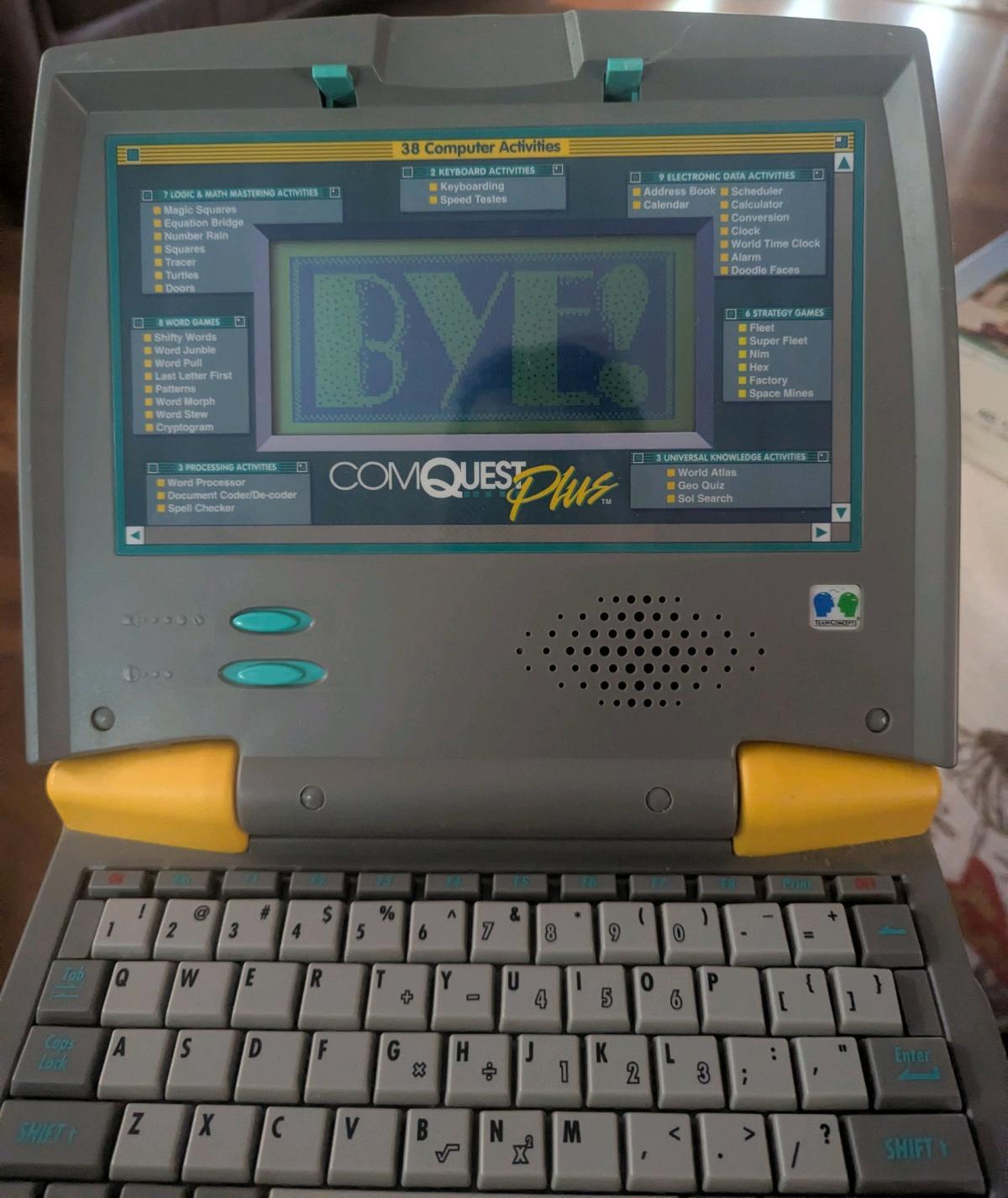 Vintage ComQuest Plus Computer Laptop - Northfield, New Jersey - FleaMarketBay