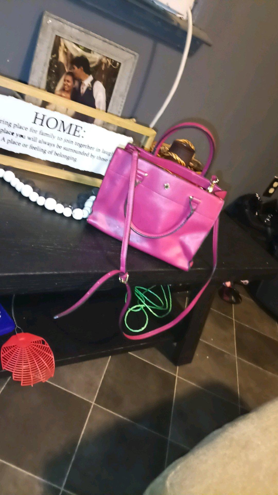 crown and ivy crossbody or shoulder bag - Albemarle, North Carolina - FleaMarketBay