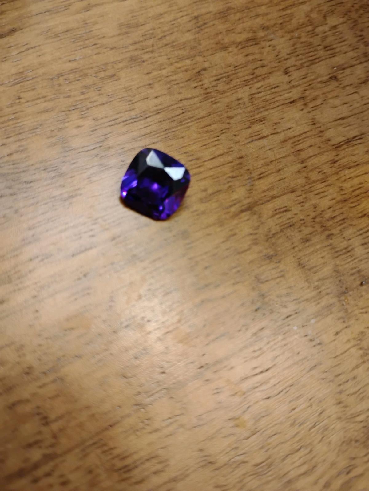 6 Carat Purple Tanzanite - Buford, Georgia - FleaMarketBay