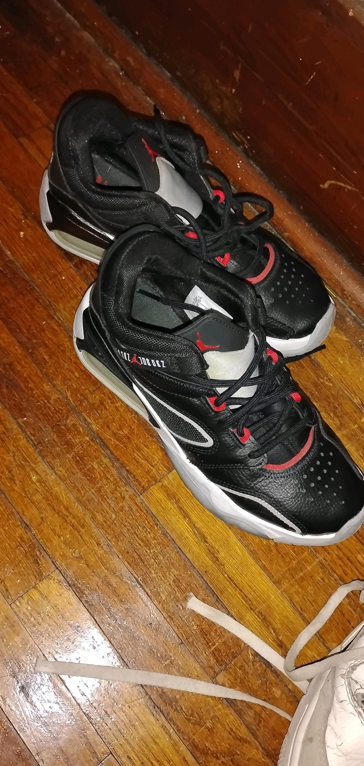 pair of new Nikes and a pair of new Jordans - Vincennes, Indiana - FleaMarketBay