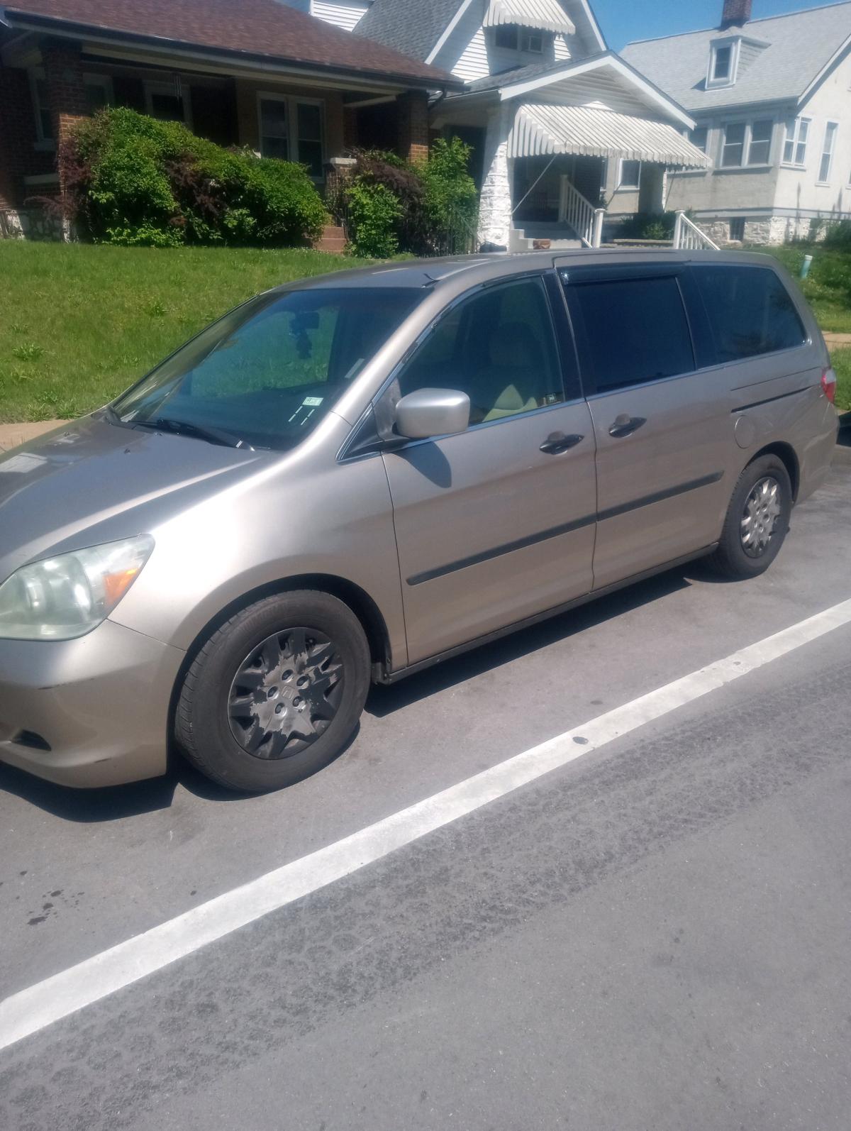 2005 honda Odyssey - Saint Louis, Missouri - FleaMarketBay
