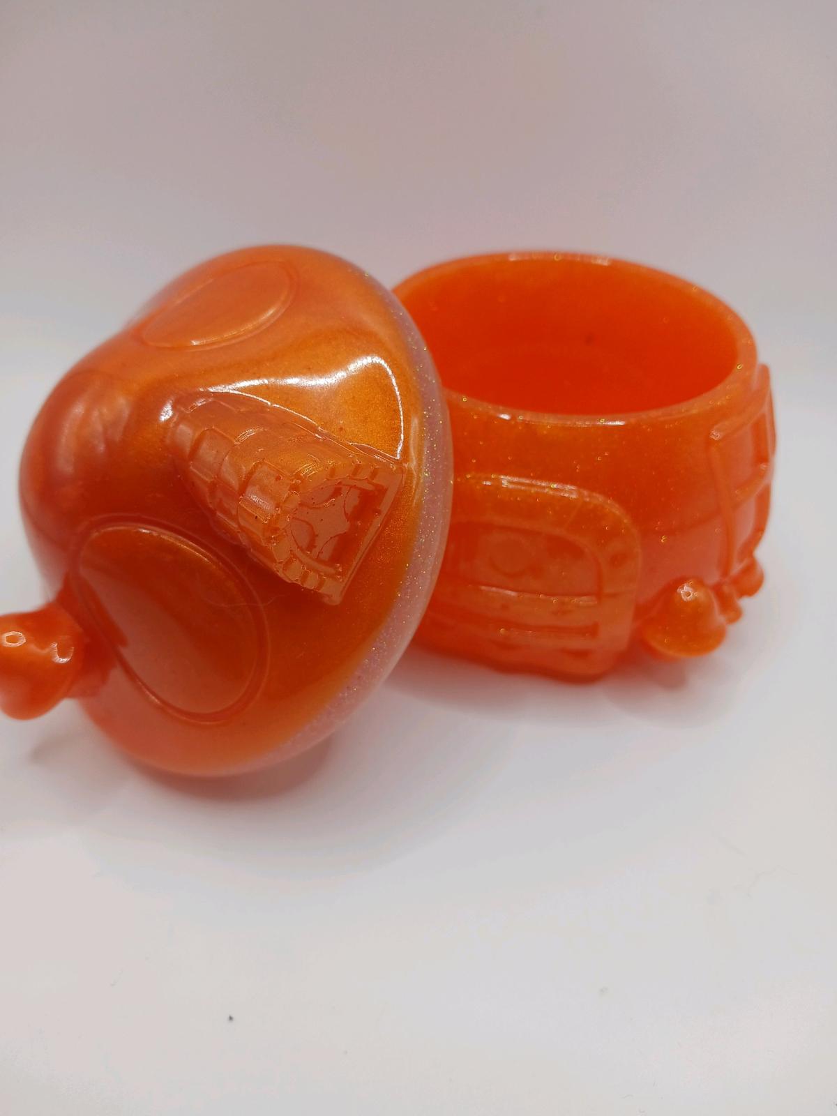 customizable resin pieces - Lancaster, Pennsylvania - FleaMarketBay