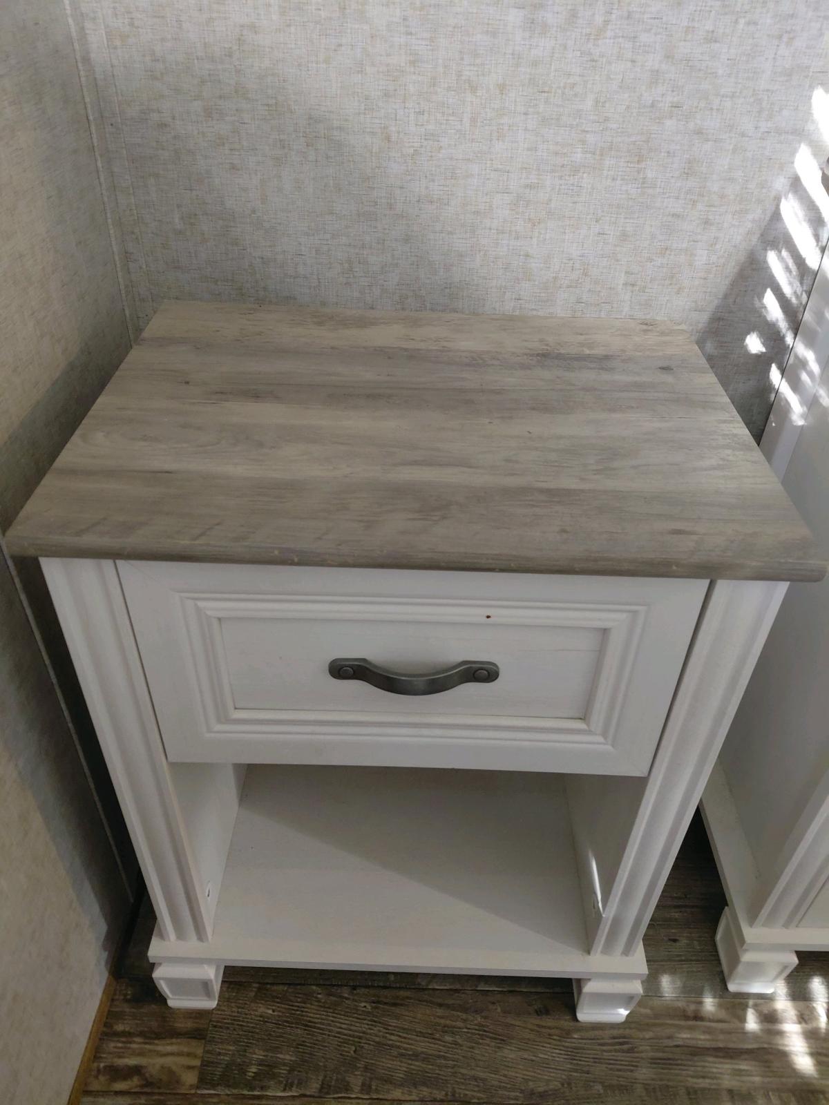 nightstand with drawer hasnt been used yet - Milton, Florida - FleaMarketBay