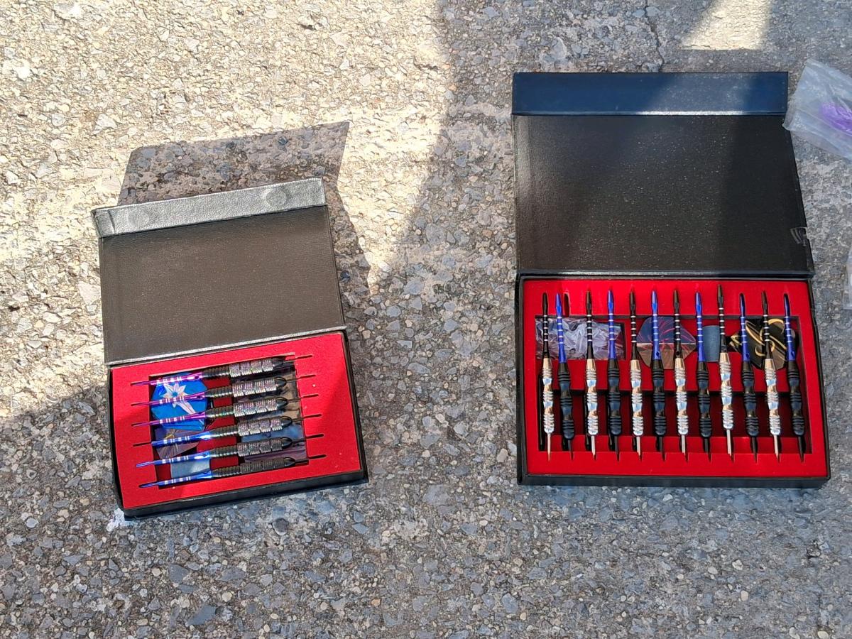 Darts - Alicia, Arkansas - FleaMarketBay
