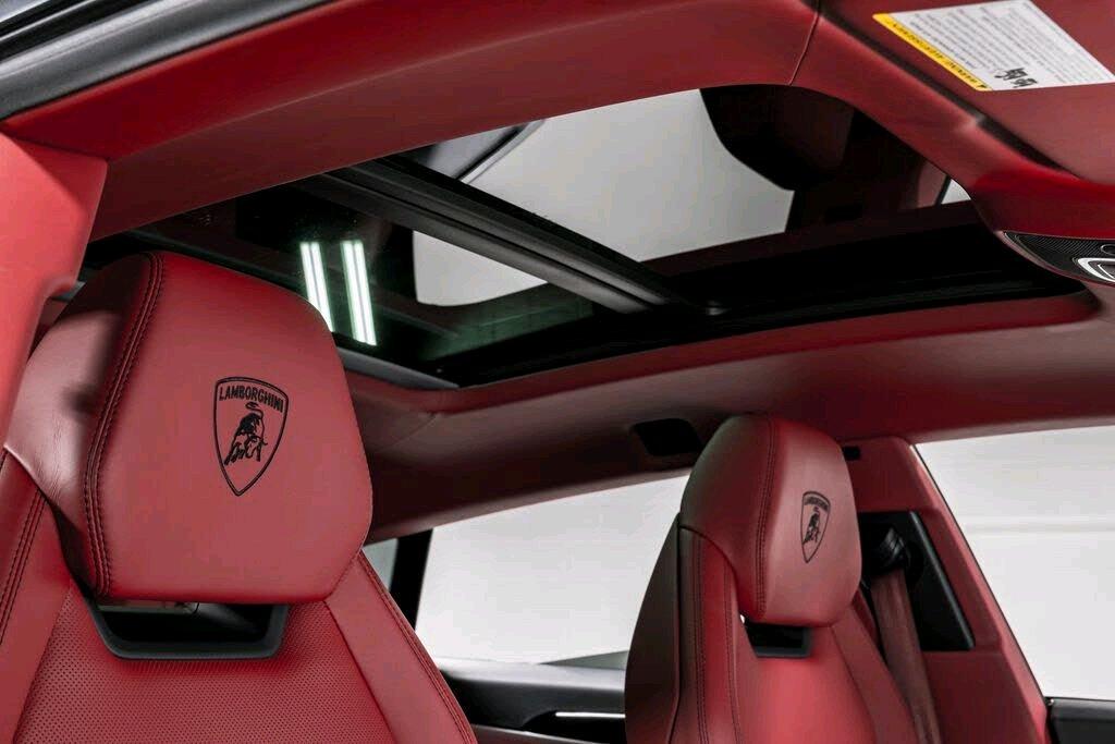 2022 Lamborghini PNT Urus AWD - Bethel, Delaware - FleaMarketBay