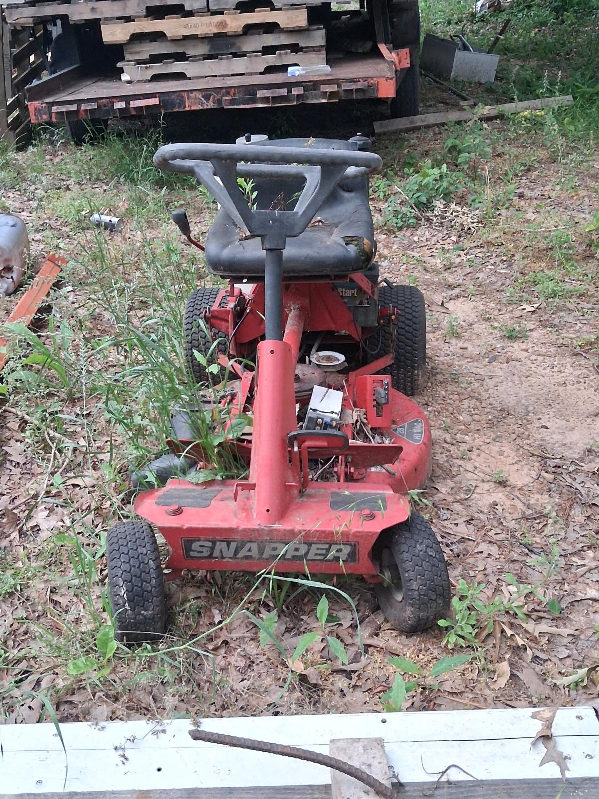 snapper riding mower - Taylor, Arkansas - FleaMarketBay
