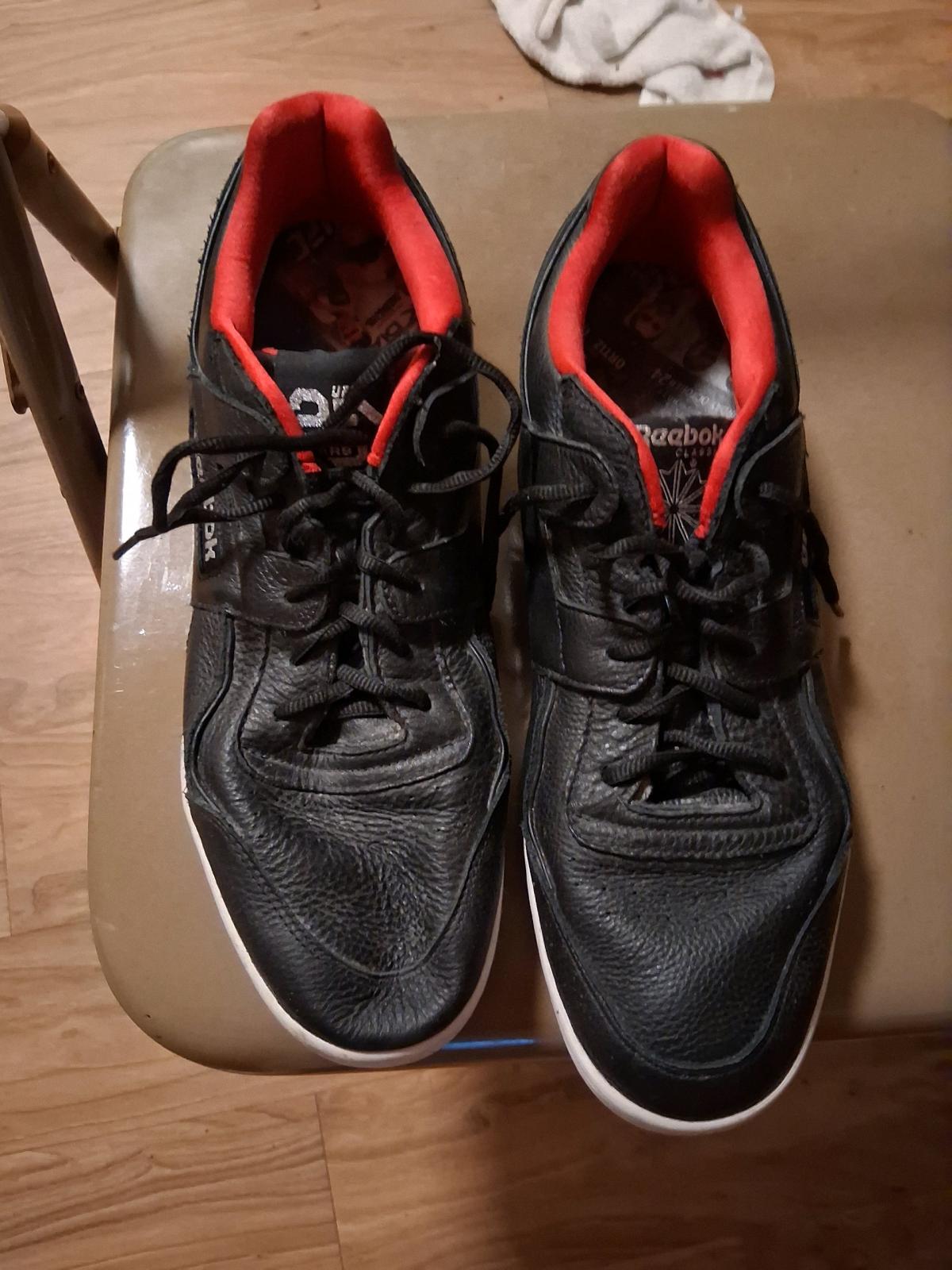 ufc reebok tennis shoes size 13 - Brownstown, Indiana - FleaMarketBay