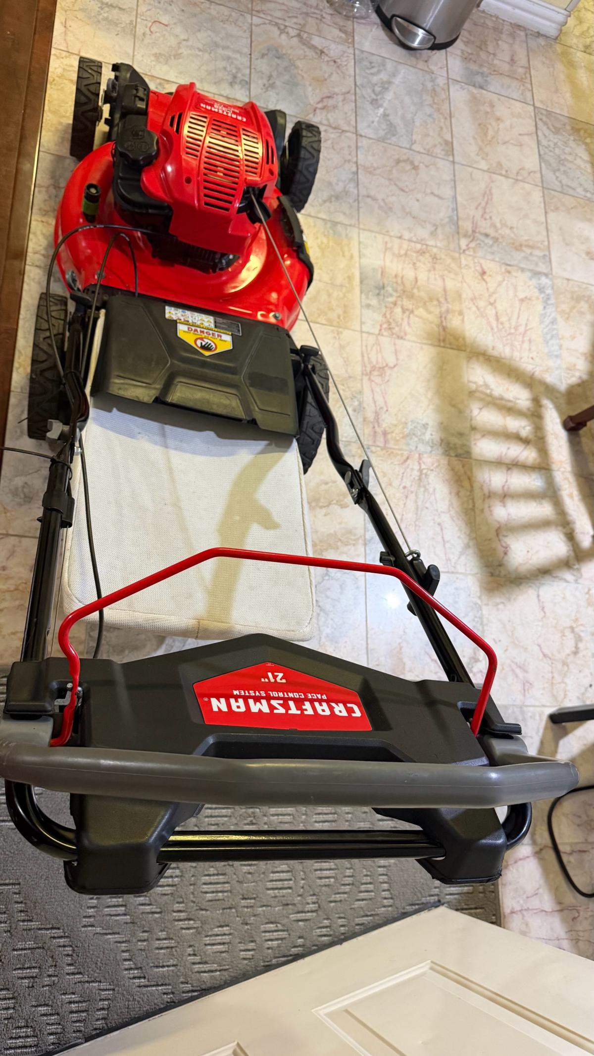 CRAFTSMAN M320 21in Gas Selfpropelled lawn mower with 163cc - Arlington, Texas - FleaMarketBay