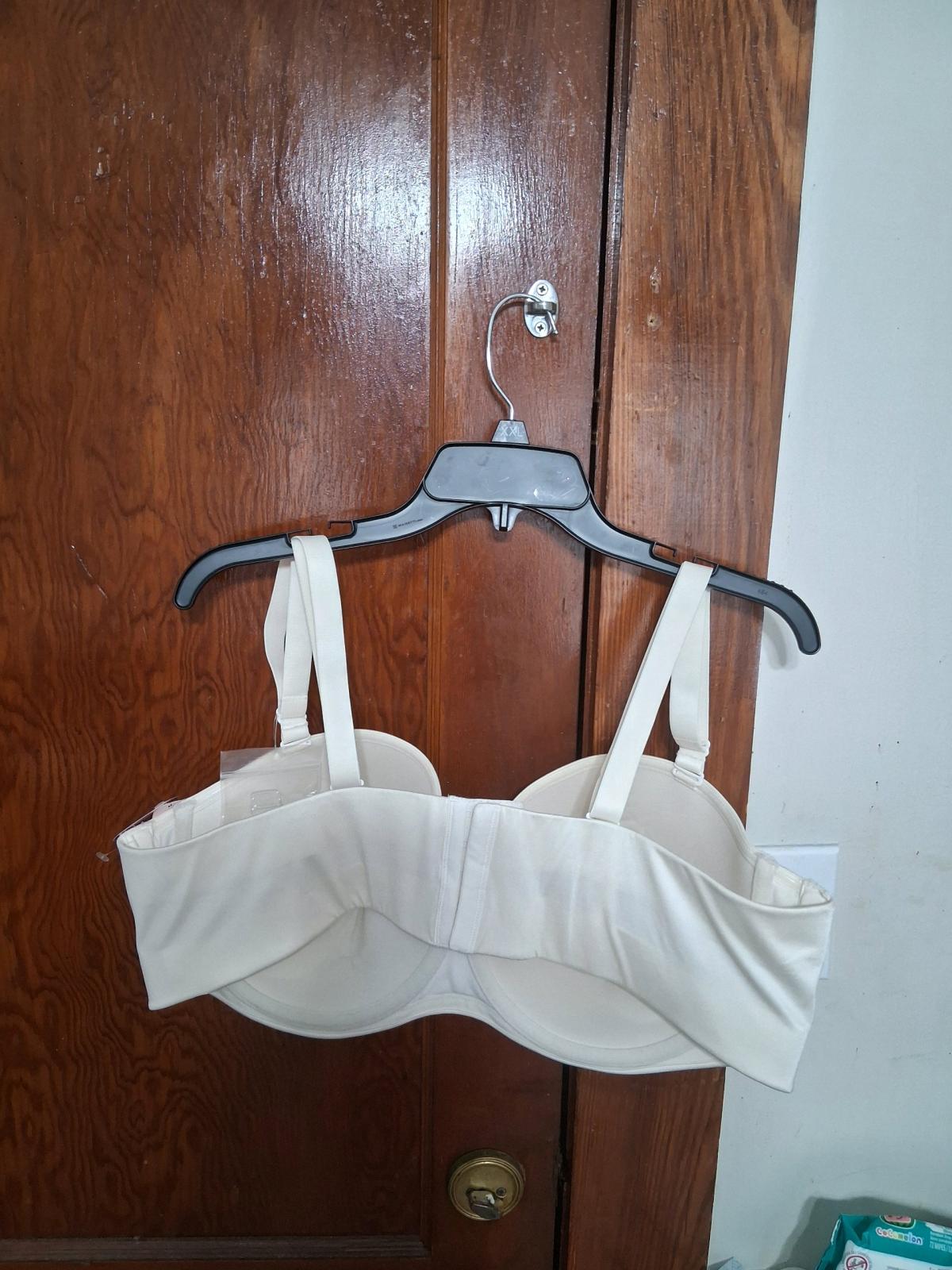 Brand NWT Cacique Bra 44DD - Loganville, Georgia - FleaMarketBay
