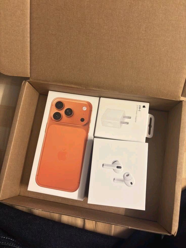 iPhone 17 pro Max - Alicia, Arkansas - FleaMarketBay